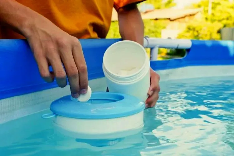 Safety precautions while cleaning mold from inflatable pool